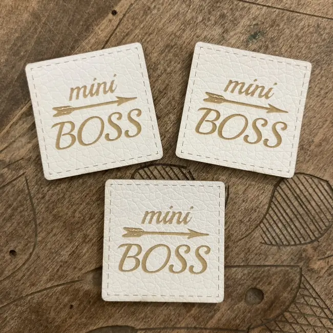 Koženkový štítek - Mini boss