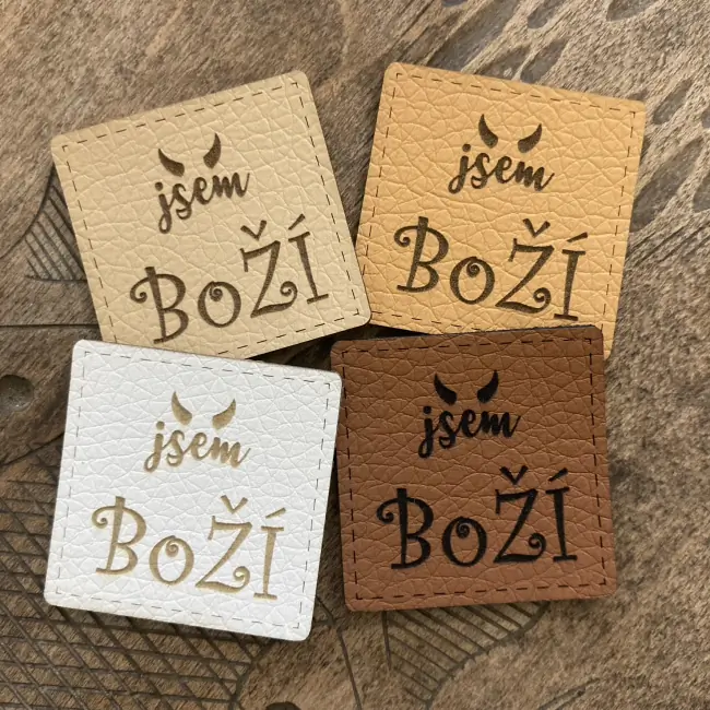 Koženkový štítek - Jsem boží